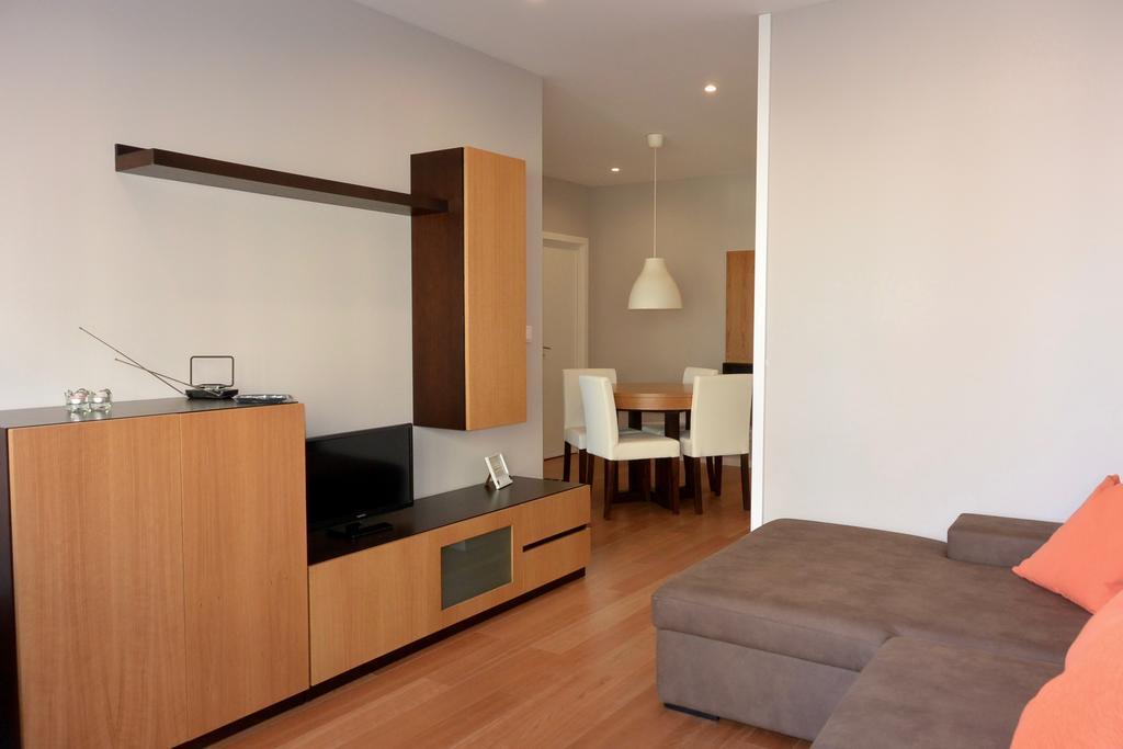 Julio Dinis Flat, By Flat In Porto Apartment Exterior photo